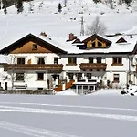 Gaeste- Und Seminarhaus Soelkstub'n * Sankt Nikolai im Solktal
