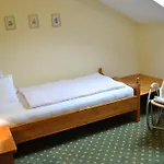 Apartment Gaeste- Und Seminarhaus Soelkstub'n *