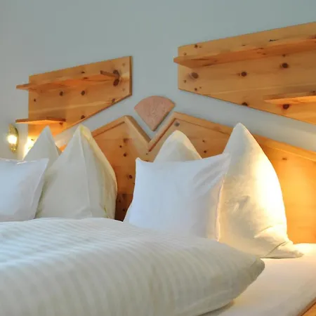 Gaeste- Und Seminarhaus Soelkstub'n * Sankt Nikolai im Sölktal