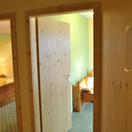 Gaeste- Und Seminarhaus Soelkstub'n *