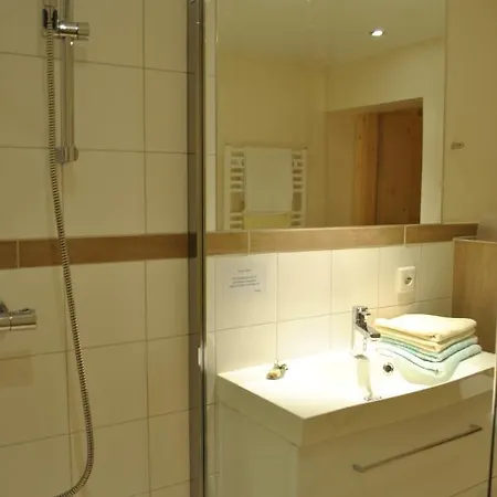 Апартаменты Gaeste- Und Seminarhaus Soelkstub'n *