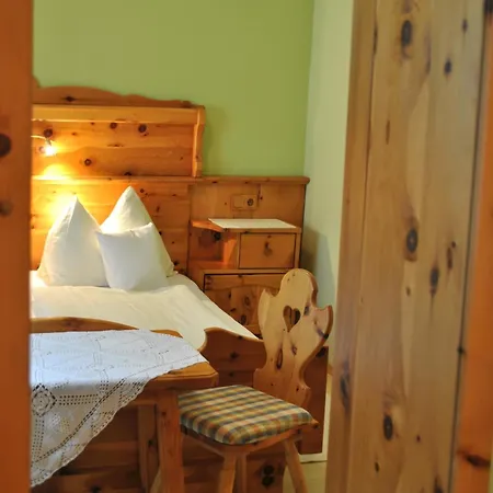 Apartment Gaeste- Und Seminarhaus Soelkstub'n