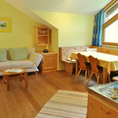 Διαμέρισμα Gaeste- Und Seminarhaus Soelkstub'n Sankt Nikolai im Sölktal