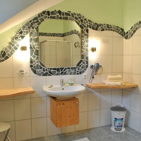 Gaeste- Und Seminarhaus Soelkstub'n Lejlighed Sankt Nikolai im Sölktal