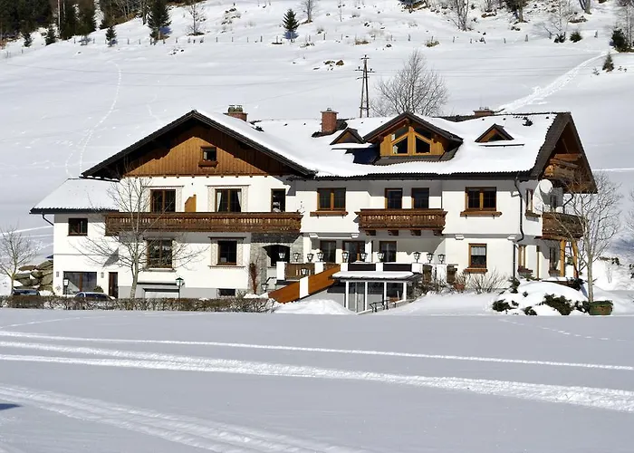 Gaeste- Und Seminarhaus Soelkstub'n * Sankt Nikolai im Sölktal