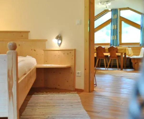 Gaeste- Und Seminarhaus Soelkstub'n Apartament